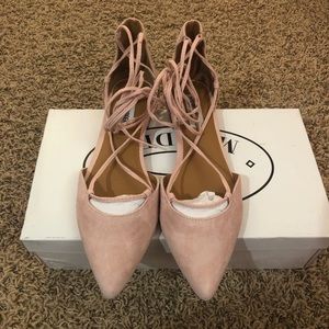 Steve Madden lace up flats